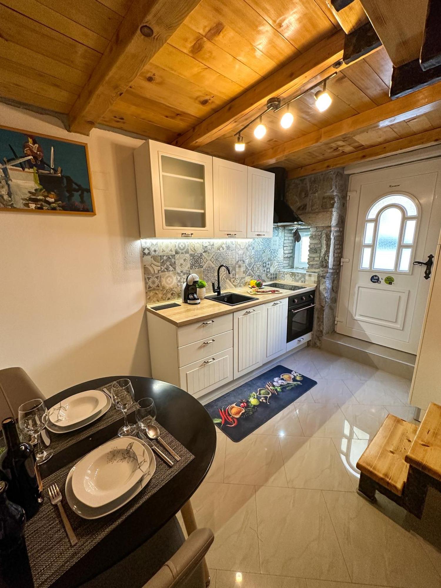 Villa Volos Apartment Karmen With Roof Terrace, Sea View, Free Private Parking Opatija Exterior photo